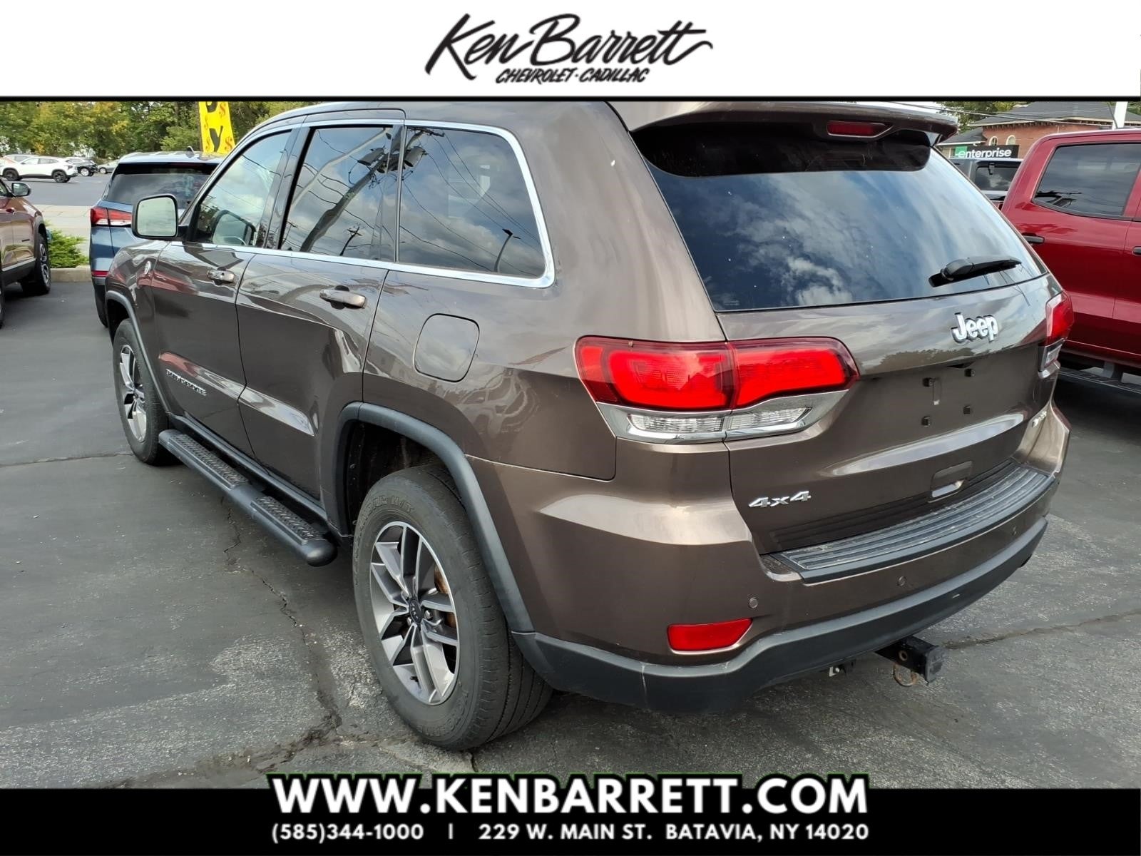 2020 Jeep Grand Cherokee Laredo E 4x4