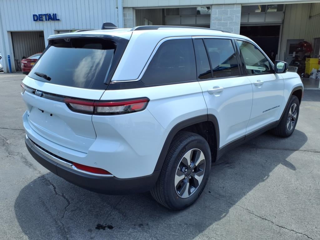 2022 Jeep Grand Cherokee 4xe Limited 4x4
