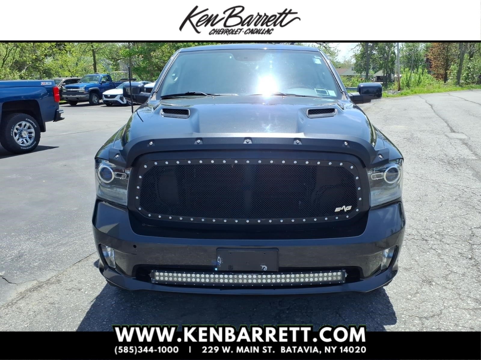 2018 RAM 1500 Night Crew Cab 4x4 5'7" Box