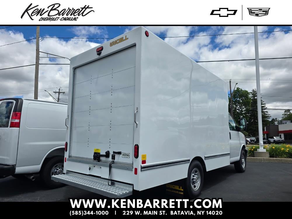 2026 Chevrolet Express Cutaway 3500 1WT