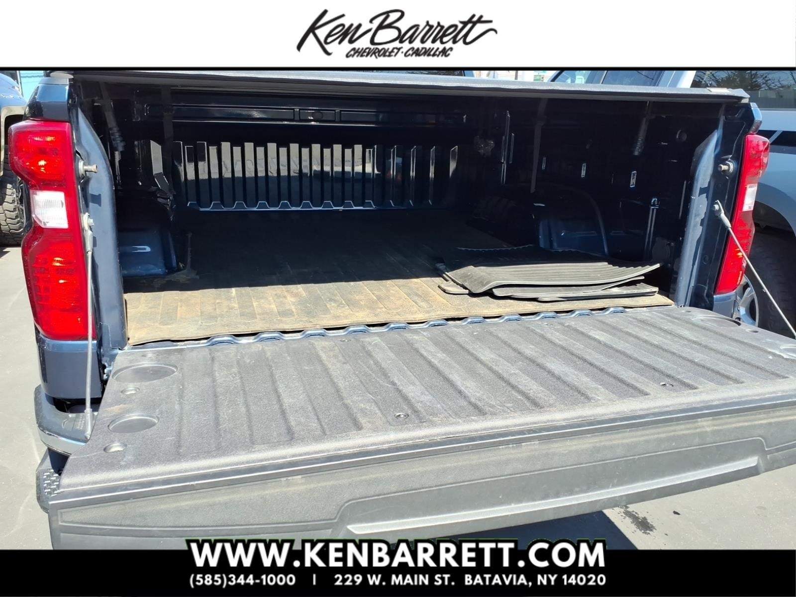 2022 Chevrolet Silverado 1500 LT (2FL)