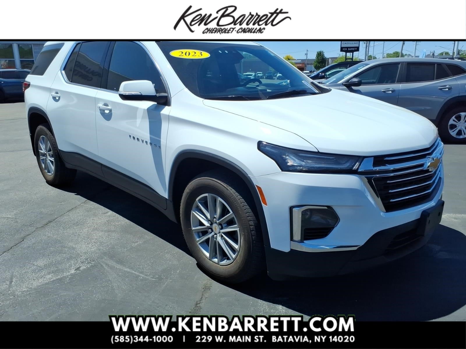 2023 Chevrolet Traverse LT Cloth
