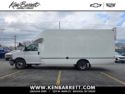 2025 Chevrolet Express Cutaway 3500 1WT