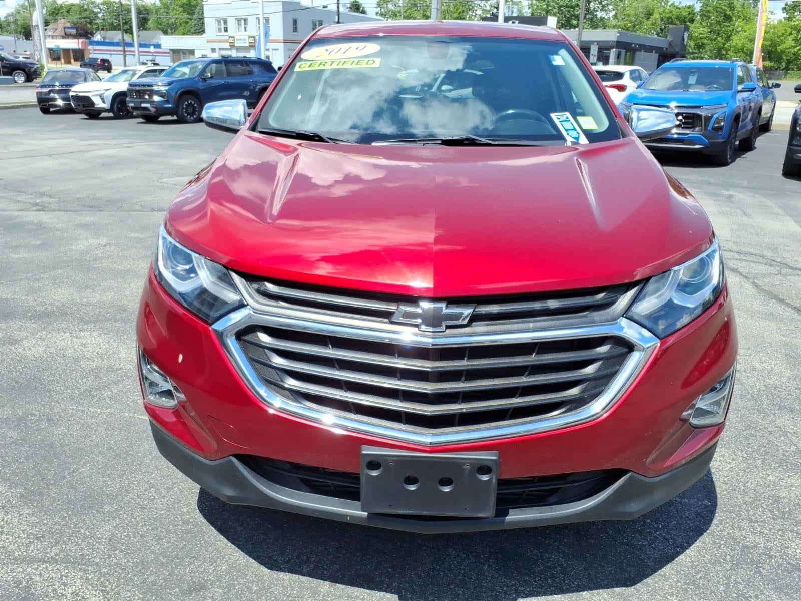 Used 2019 Chevrolet Equinox LT with VIN 2GNAXUEV8K6137278 for sale in Batavia, NY