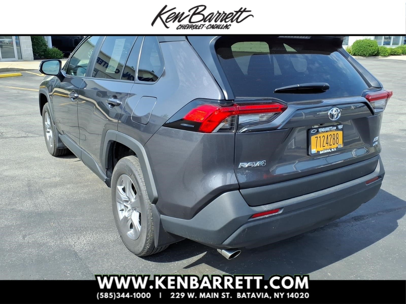 2024 Toyota RAV4 XLE