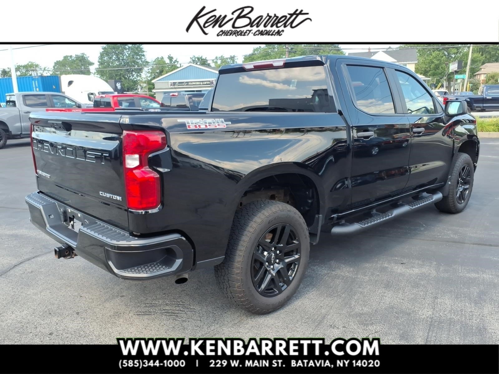 2023 Chevrolet Silverado 1500 Custom Trail Boss