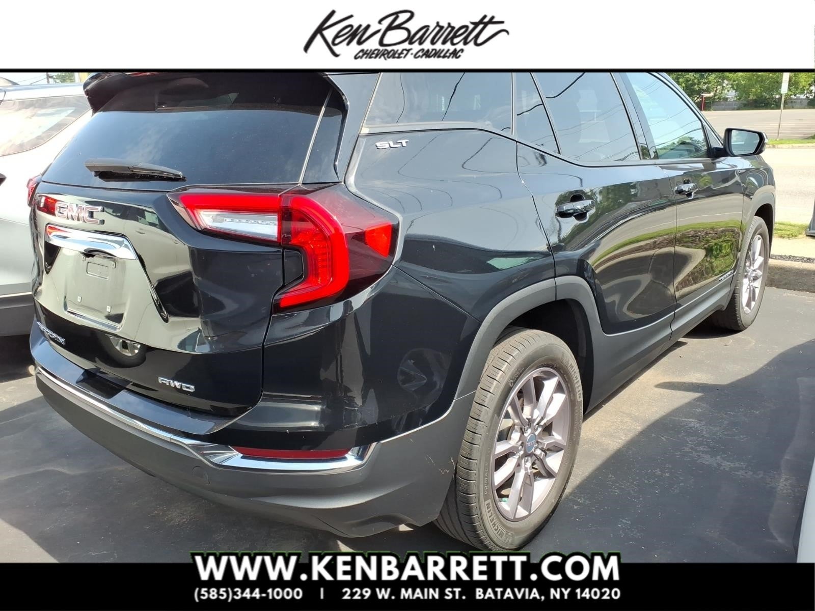 2023 GMC Terrain SLT