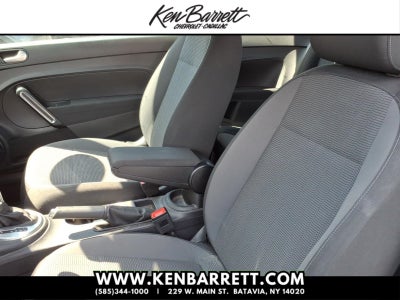 2016 Volkswagen Beetle 1.8T S