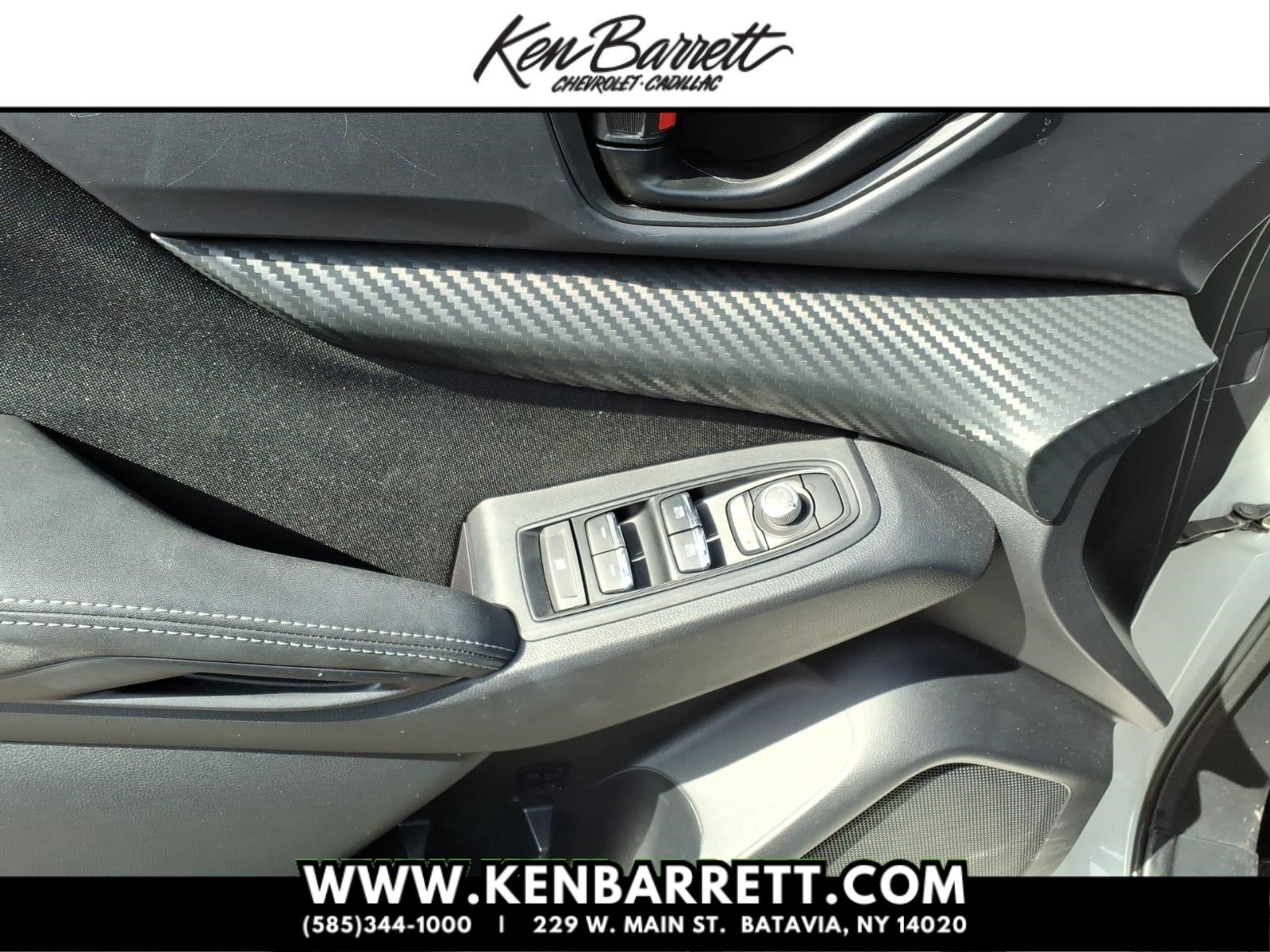 2023 Subaru Ascent Base 8-Passenger