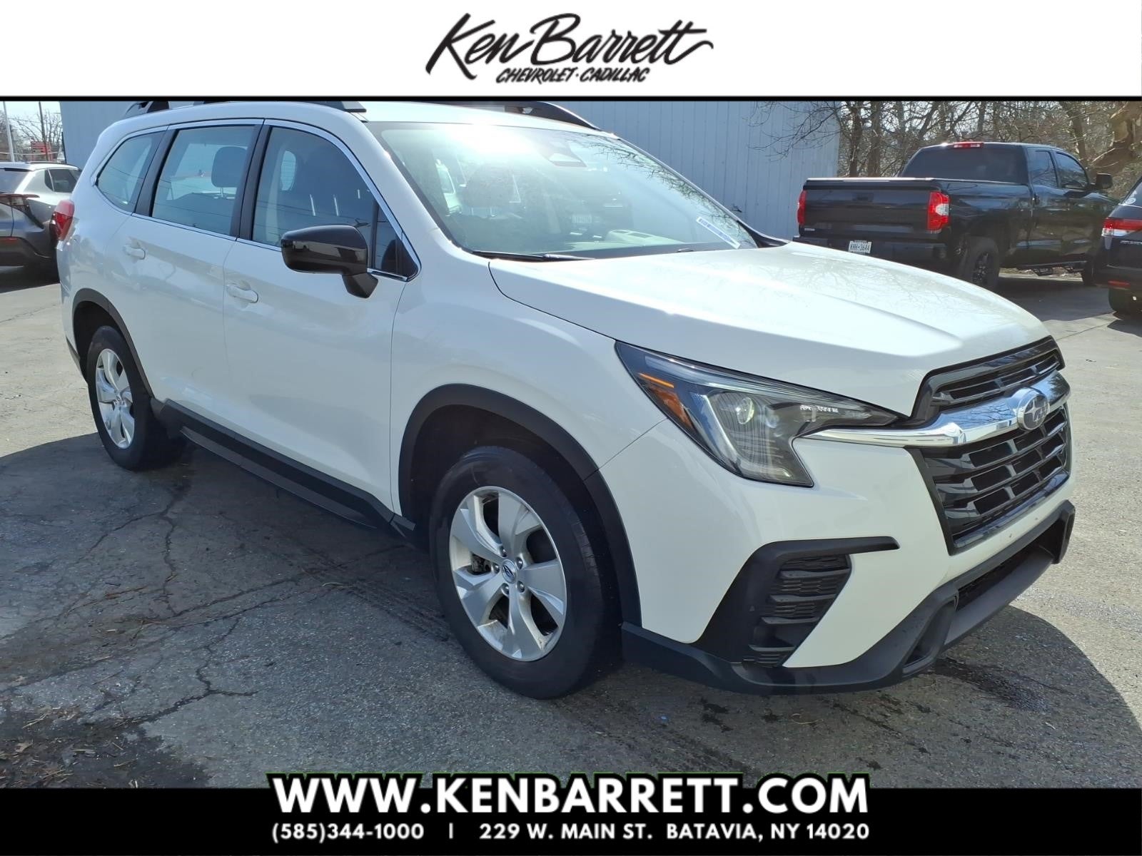 2023 Subaru Ascent Base 8-Passenger