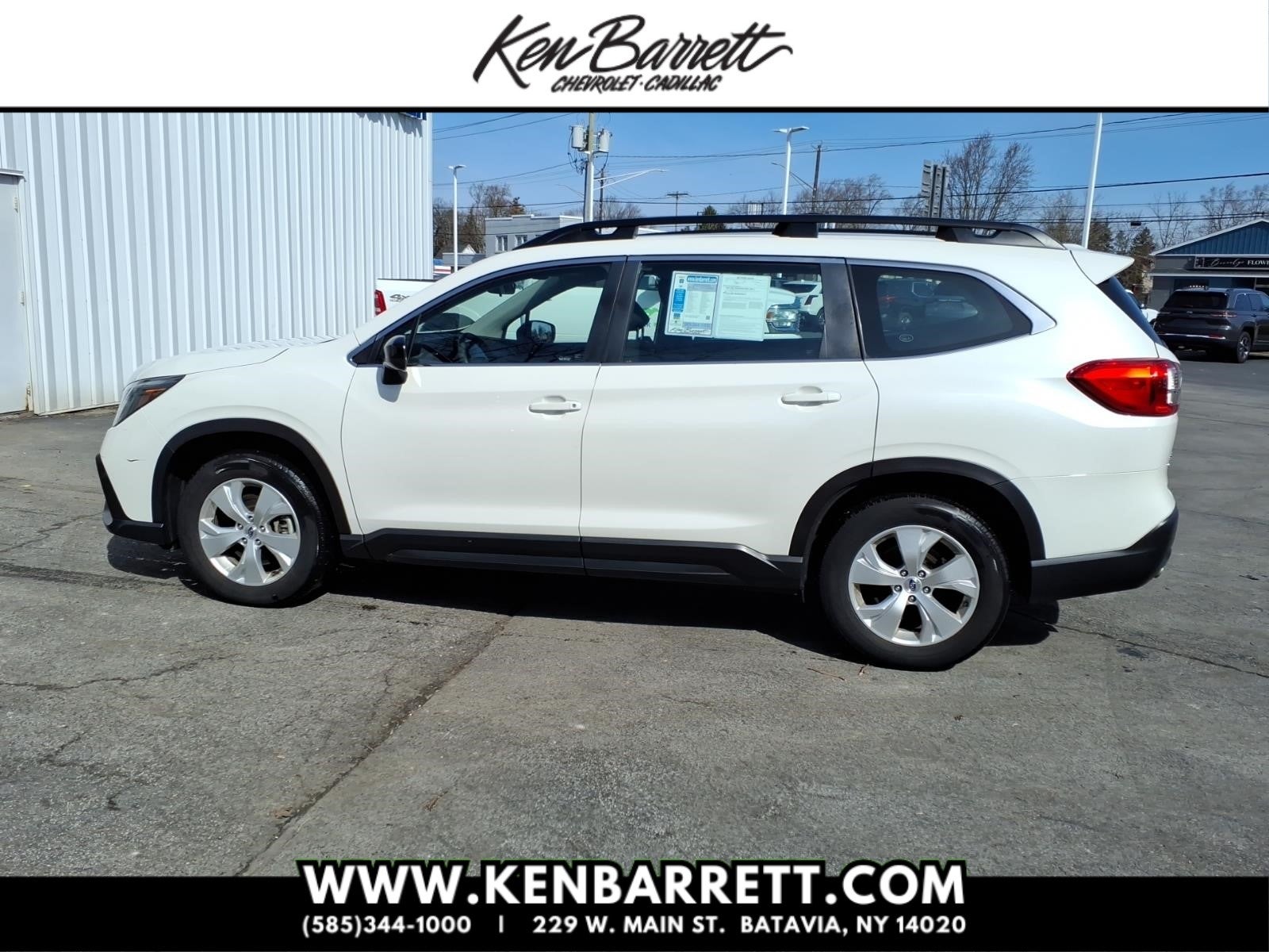 2023 Subaru Ascent Base 8-Passenger