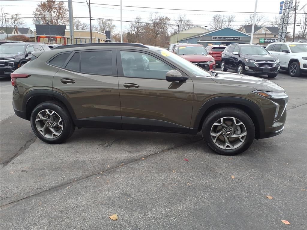 2024 Chevrolet Trax LT