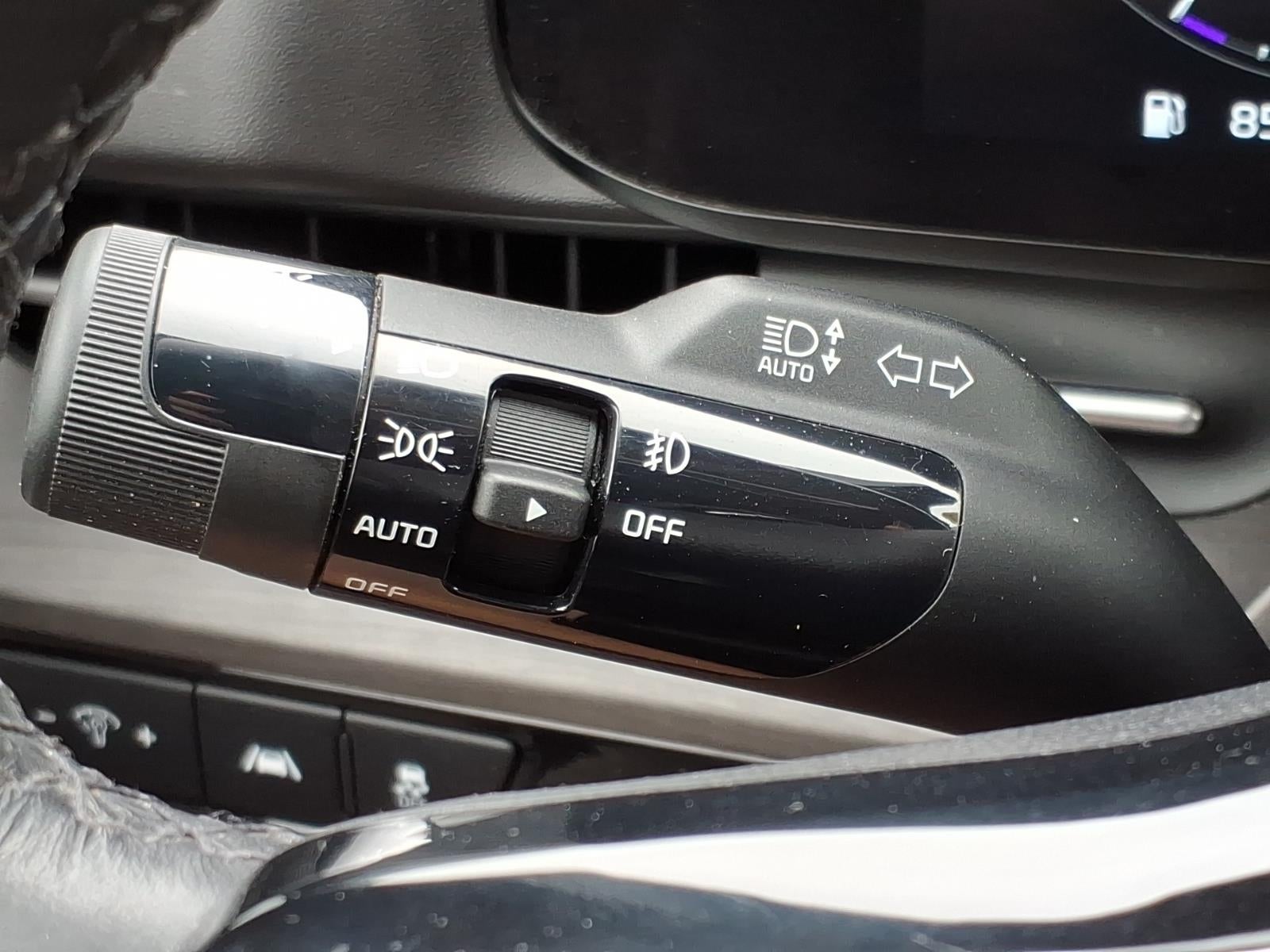2023 Kia Carnival MPV SX